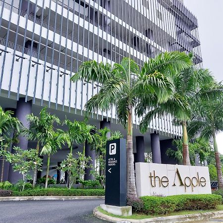 The Apple Suites Melaka By Bluebanana 外观 照片
