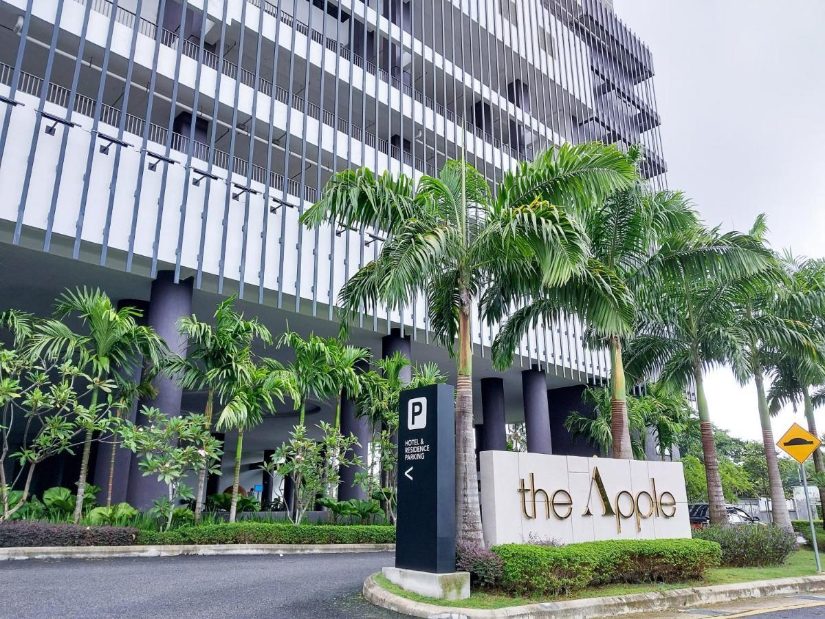 The Apple Suites Melaka By Bluebanana 外观 照片